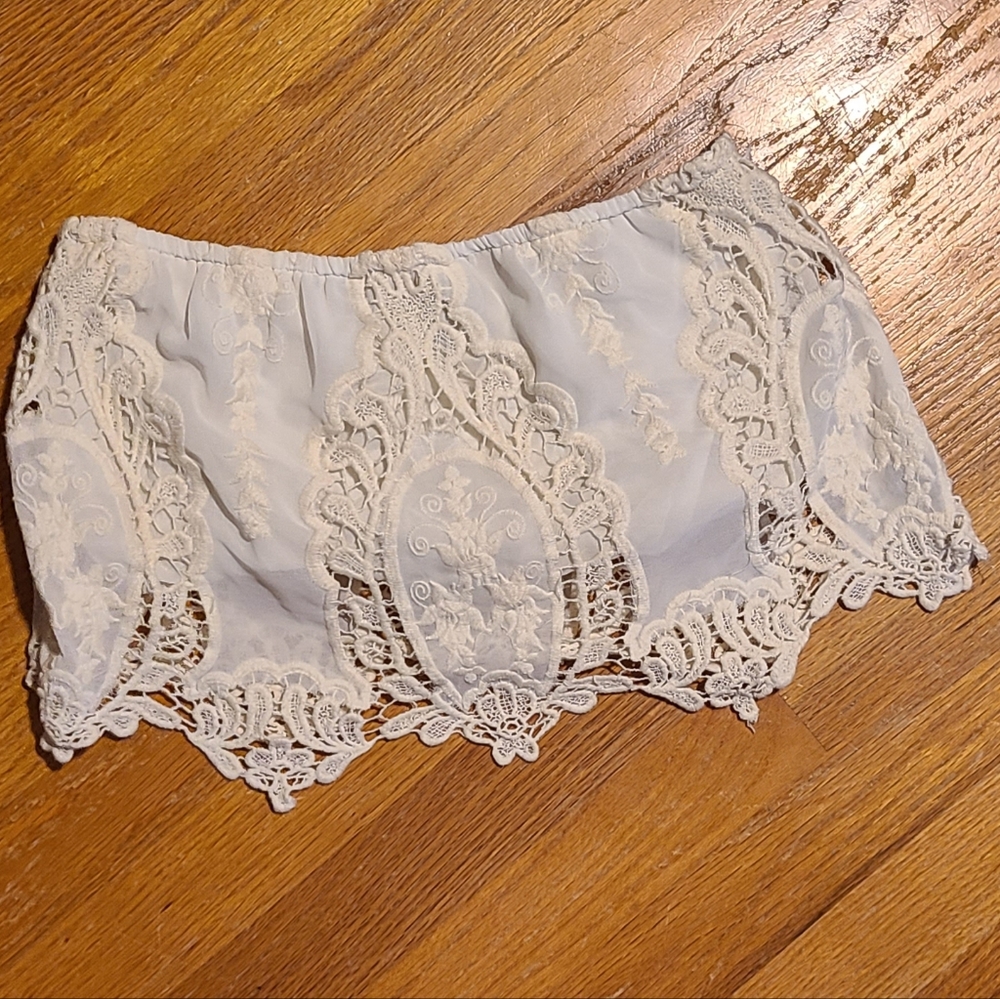 Hot & Delicious Cream Lace Crop Top